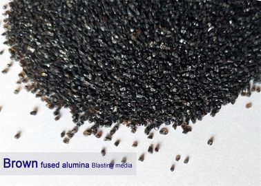 Bruine 120 knarsen Aluminiumoxide het Vernietigen Media 12# - 220#-Al2O3 95% Zuiverheids Hoge Hardheid