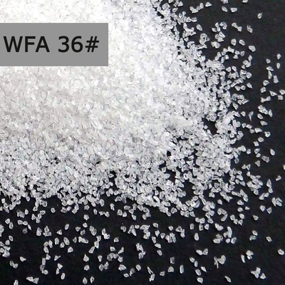 Al2O3 99,3% Wit de Ontploffingsmedia F van het Aluminiumoxyde Zand/p-Zand plakte/Met een laag bedekte Schuurmiddelen
